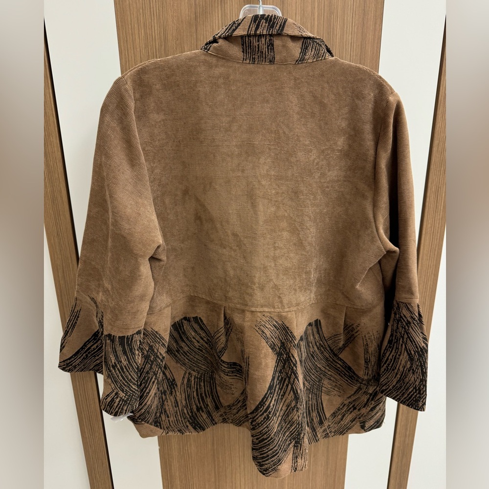 Damee Tan and Black‎ Women's Jacket Design NWT Medium - Picture 8 of 8